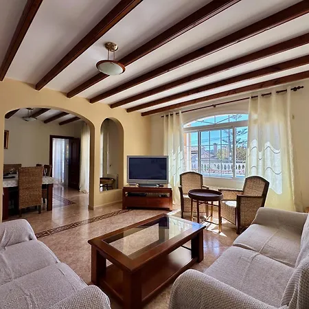Villa With Wonderful Pool Calpe