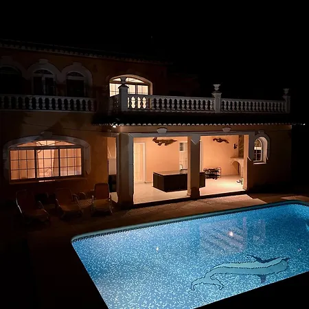 With Wonderful Pool Villa *