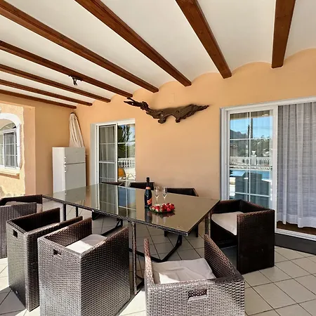 Villa With Wonderful Pool Calpe